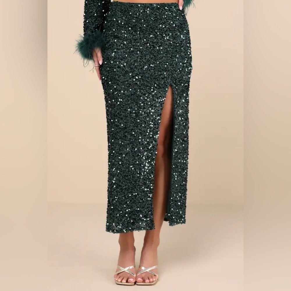 Lulu's Glittering Sequin green Midi Skirt size large